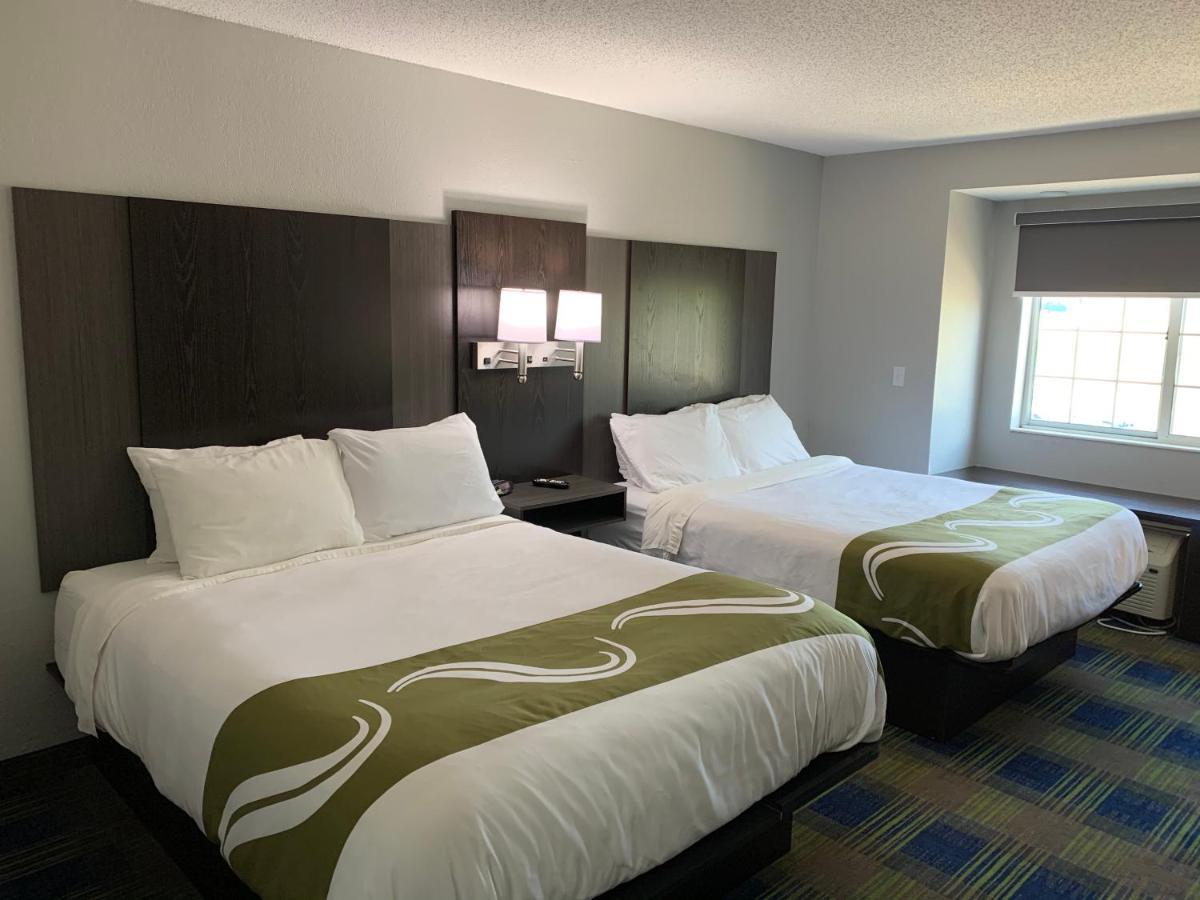 Quality Inn Owatonna Near Medical Center Екстер'єр фото