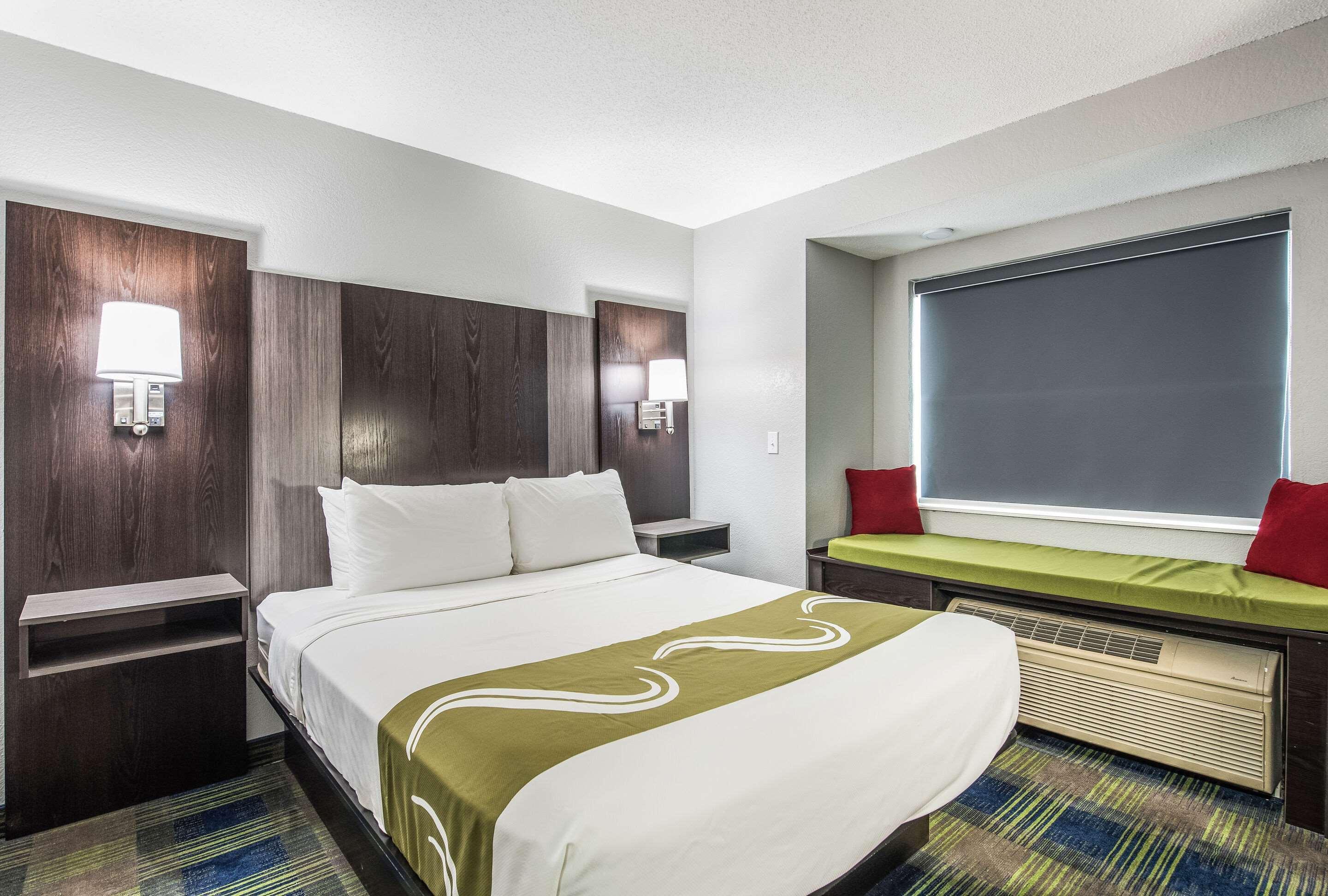 Quality Inn Owatonna Near Medical Center Екстер'єр фото